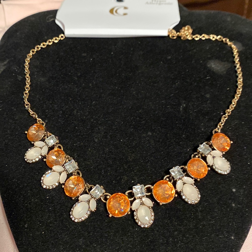 Goldtone, Pink Light Necklace, Beautiful 💚🔥💕🔥💙🔥🌸🌺💜🔥